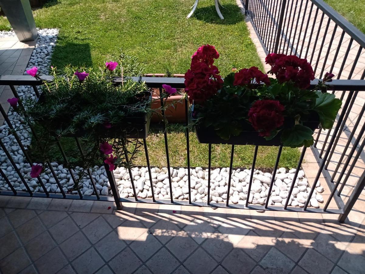 Oxy Holiday Home Iseo Exteriér fotografie
